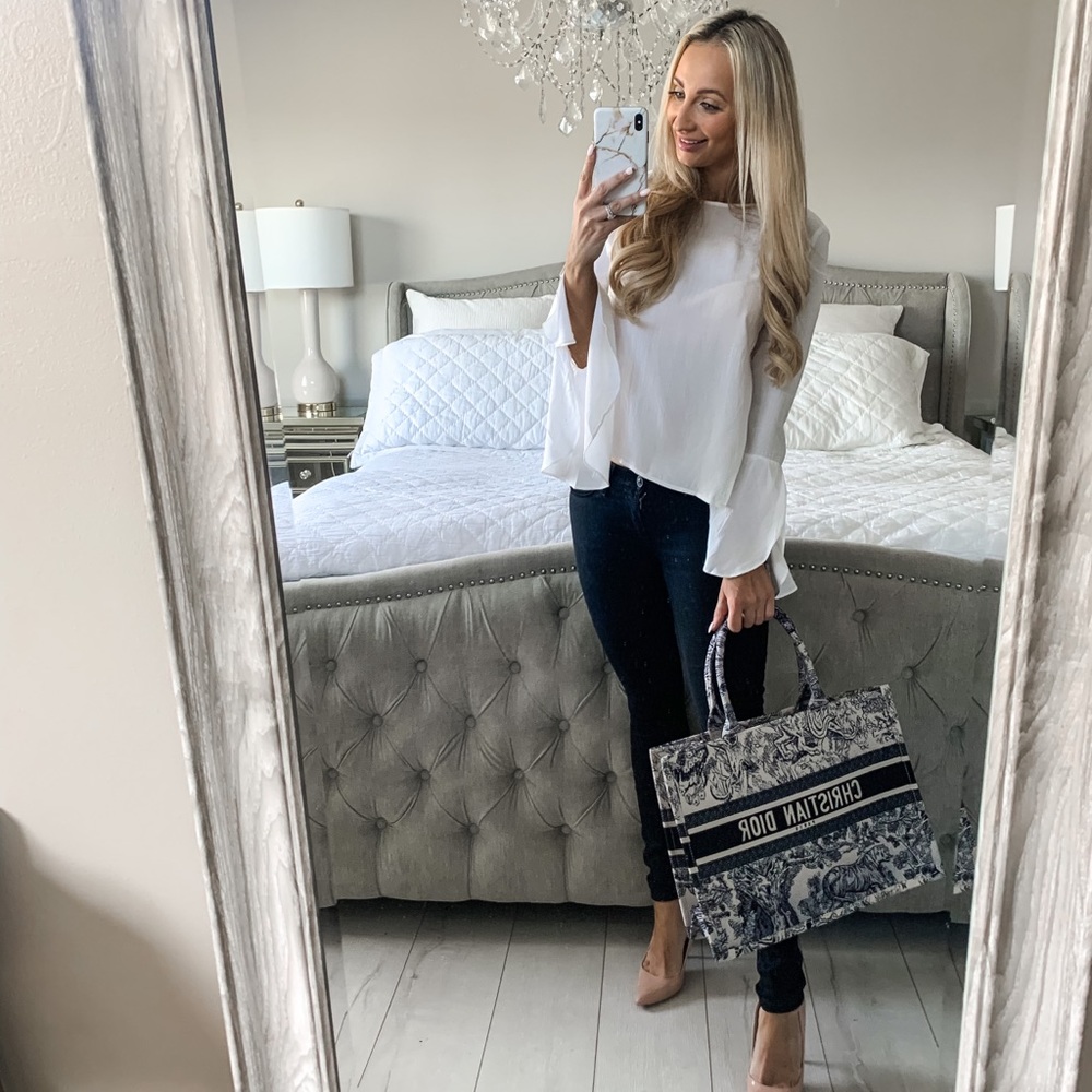White Bell Sleeve Loose Blouse